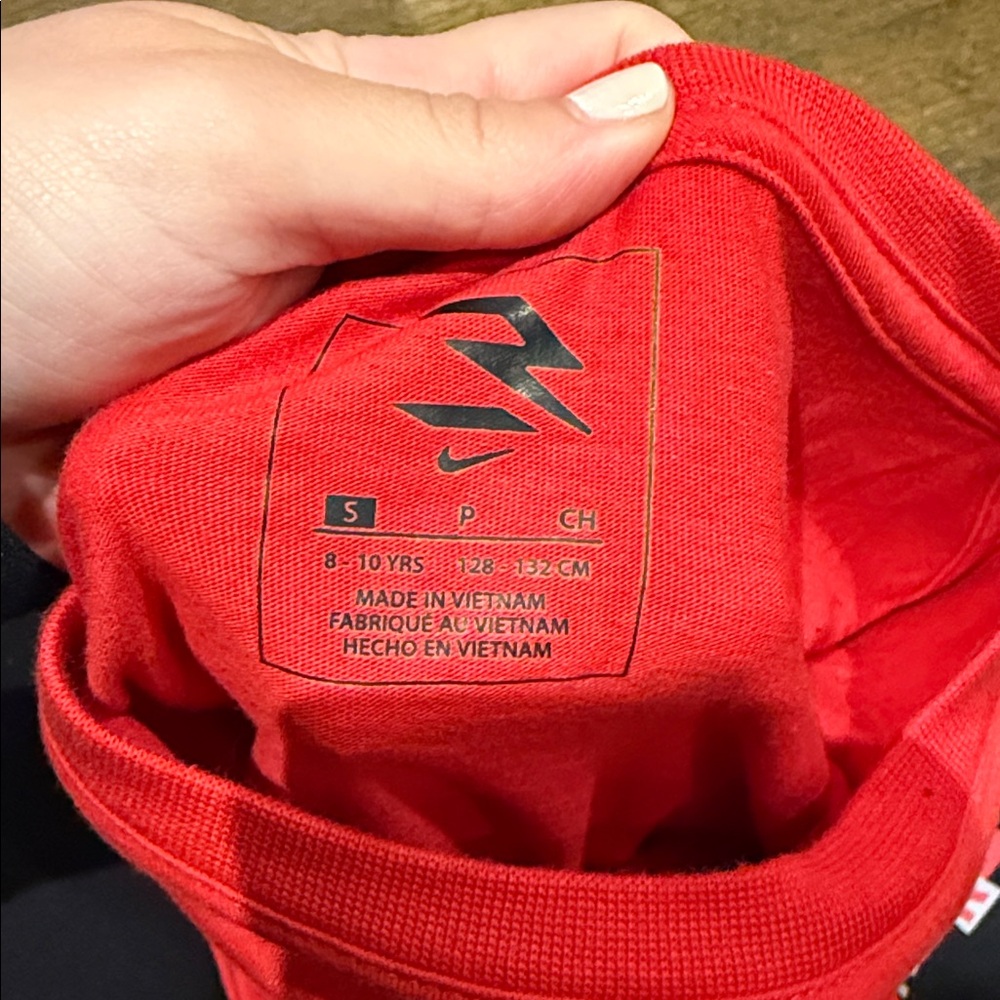 Nike Long Sleeve Tee Shirt - Picture 2 of 2